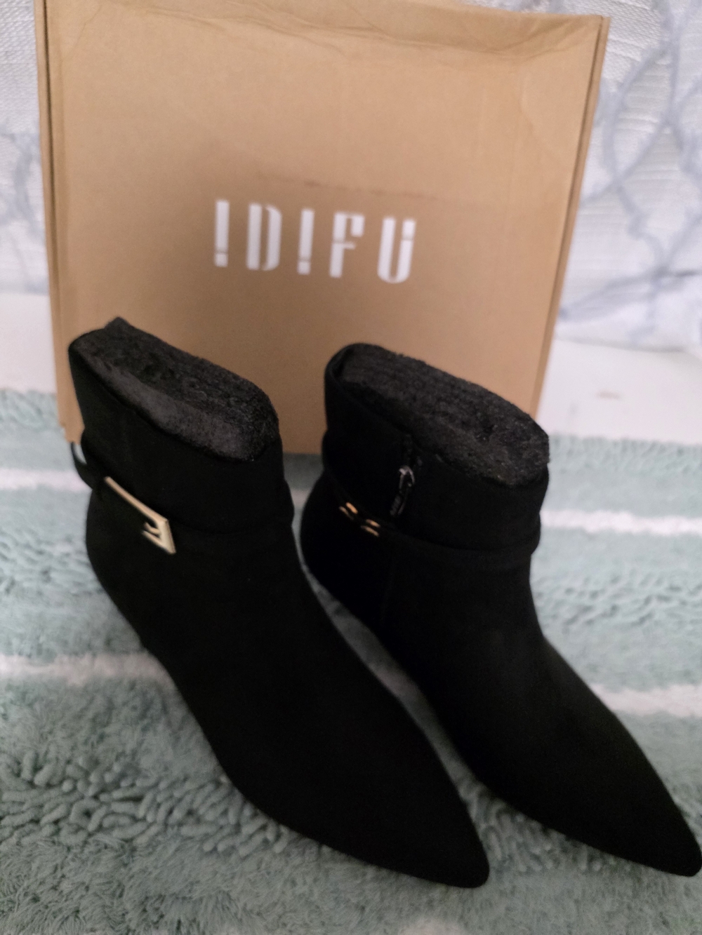 IDIFU Black Suede Pointed Toe Ankle Boots